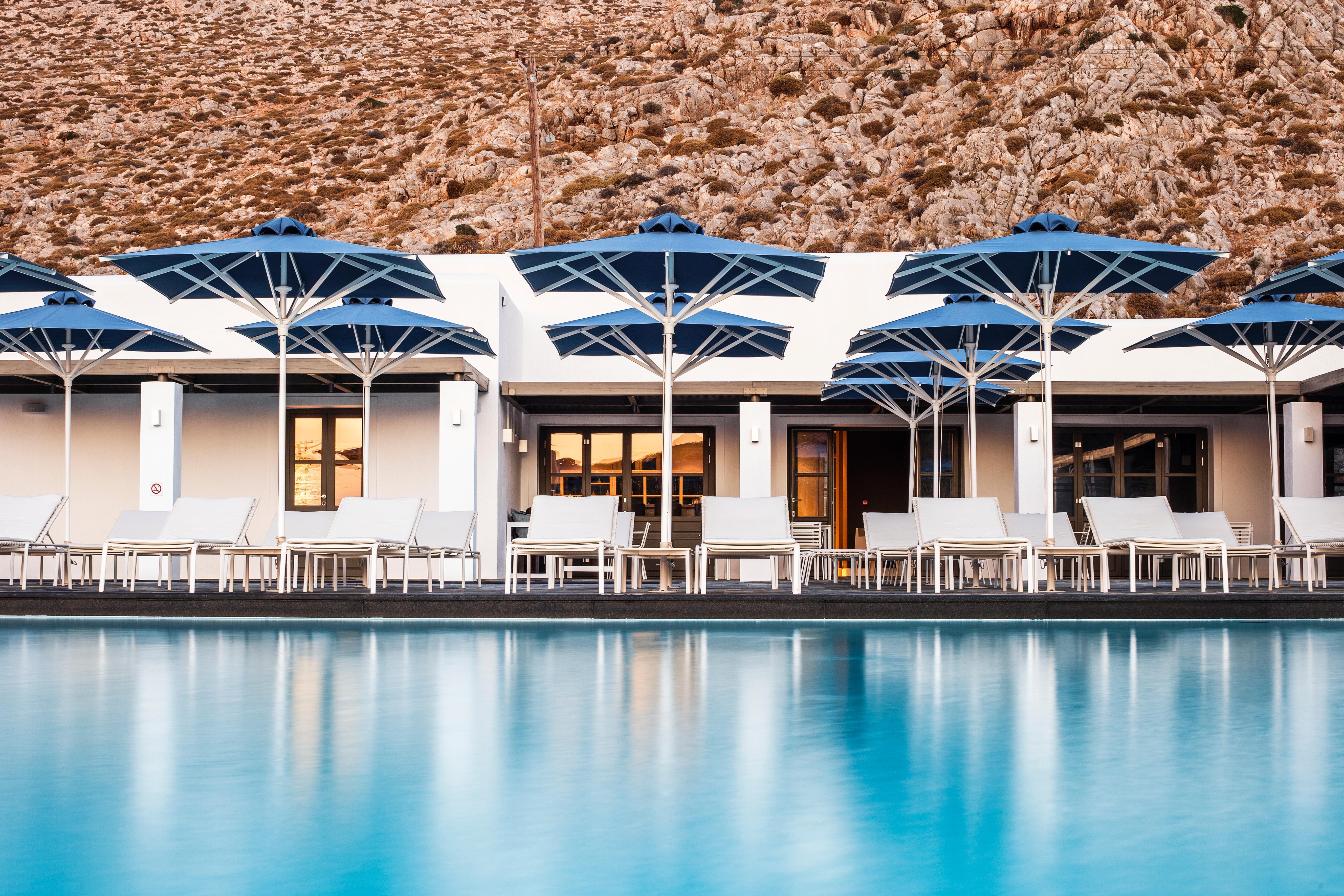 ホテル Anemi Folegandros カラボスタシス エクステリア 写真